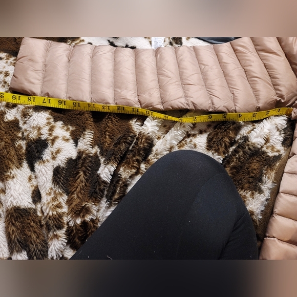 NWT 32 DEGREES LADIES TAN TAUPE. ISH. DOWN COAT PUFFET SIZE SMALL - Picture 14 of 15